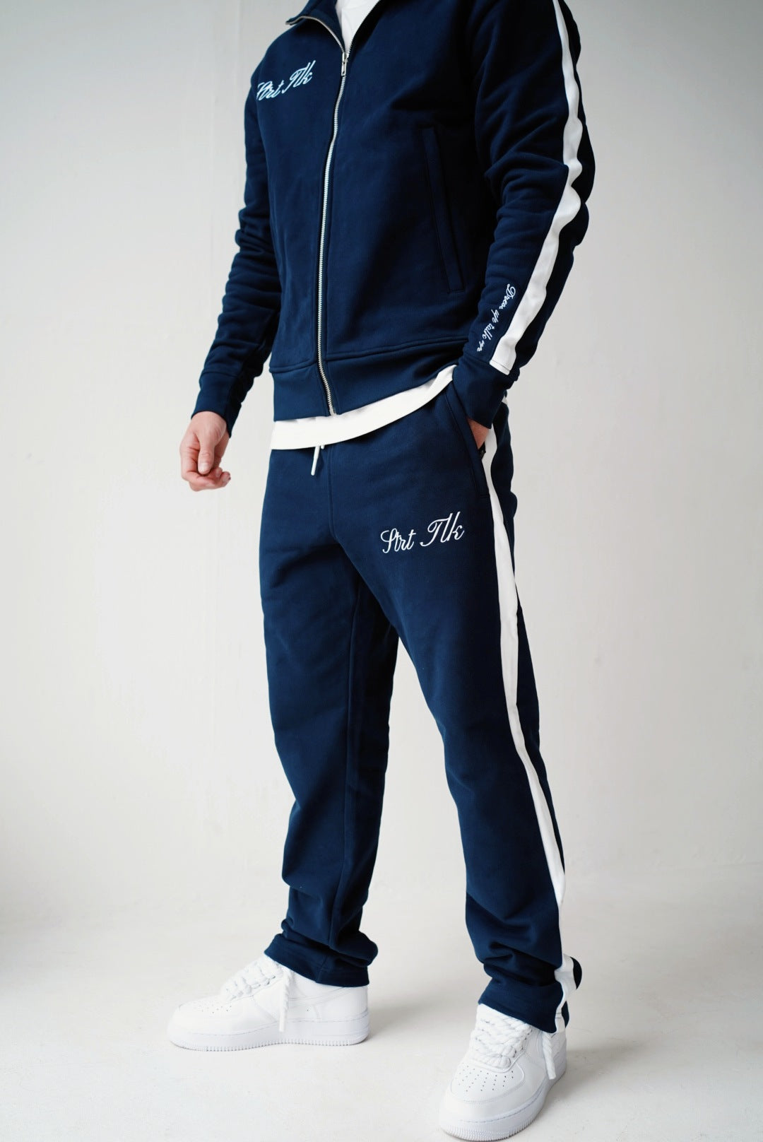 Men's Straight Leg Pants